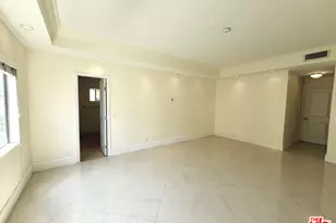 121 S Palm Dr, Beverly Hills, CA 90212 - Photo 33
