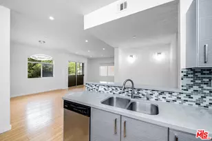 966 S St Andrews Pl, Los Angeles, CA 90019 - Photo 7