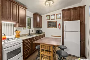53325 Marian View Dr, Idyllwild, CA 92549 - Photo 15