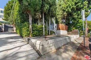 9039 Phyllis Ave, West Hollywood, CA 90069 - Photo 29
