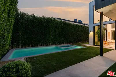 116 S Gretna Green Way, Los Angeles, CA 90049 - Photo 31