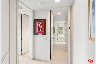 300 N Swall Dr #407, Beverly Hills, CA 90211 - Photo 37