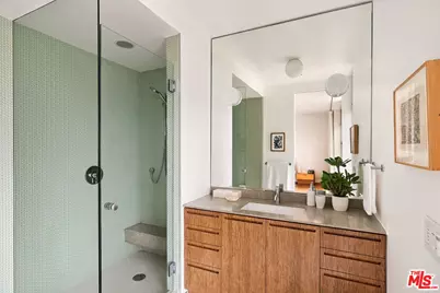901 Kenter Way, Los Angeles, CA 90049 - Photo 19