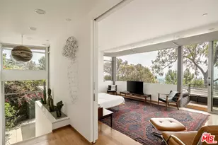 901 Kenter Way, Los Angeles, CA 90049 - Photo 11