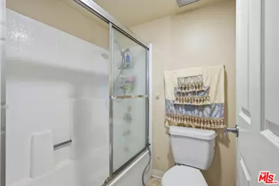 21450 Burbank Blvd #314, Woodland Hills, CA 91367 - Photo 15