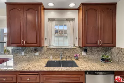 1715 E Holly Oak Dr, West Covina, CA 91791 - Photo 15