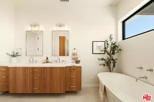 2165 E Little Las Flores Rd, Topanga, CA 90290 - Photo 19