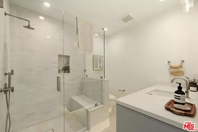 2165 E Little Las Flores Rd, Topanga, CA 90290 - Photo 23