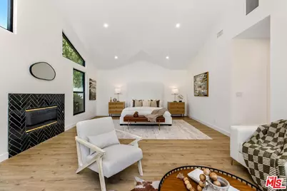5517 Noble Ave, Sherman Oaks, CA 91411 - Photo 13