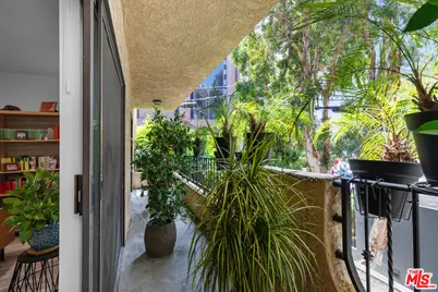 1633 S Bentley Ave #103, Los Angeles, CA 90025 - Photo 25