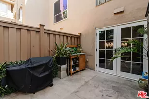 1010 Palm Ave, West Hollywood, CA 90069 - Photo 39