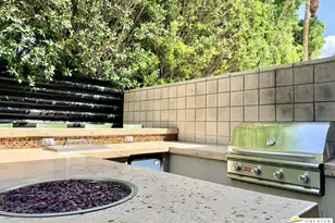 588 E San Lorenzo Rd, Palm Springs, CA 92264 - Photo 45