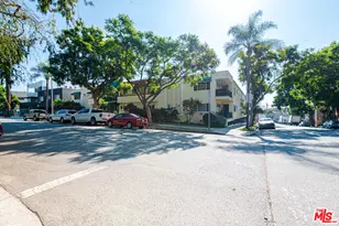 8130 Norton Ave, Los Angeles, CA 90046 - Photo 19