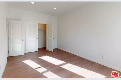 202 N La Peer Dr, Beverly Hills, CA 90211 - Photo 25
