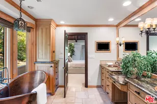 24656 Blue Dane Ln, Malibu, CA 90265 - Photo 21