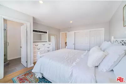 434 W Maple Ave, El Segundo, CA 90245 - Photo 13