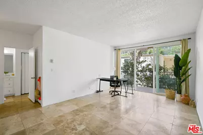23901 Civic Center Way #D133, Malibu, CA 90265 - Photo 25