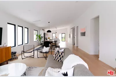 4507 10th Ave, Los Angeles, CA 90043 - Photo 3