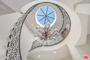 331 S Canon Dr, Beverly Hills, CA 90212 - Photo 27