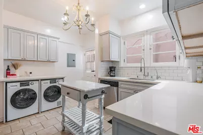 361 S Doheny Dr, Beverly Hills, CA 90211 - Photo 7
