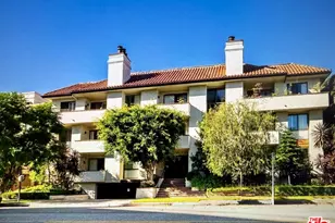 11755 Montana Ave, Los Angeles, CA 90049 - Photo 1