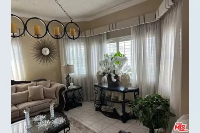 1130 E 66th St, Inglewood, CA 90302 - Photo 9