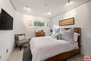 24 Eastwind St, Marina del Rey, CA 90292 - Photo 23