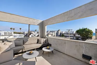 24 Eastwind St #2, Marina del Rey, CA 90292 - Photo 27