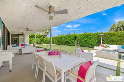2462 S Toledo Ave, Palm Springs, CA 92264 - Photo 43