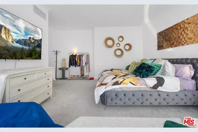 900 W Olympic Blvd #31I, Los Angeles, CA 90015 - Photo 17