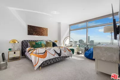 900 W Olympic Blvd #31I, Los Angeles, CA 90015 - Photo 15