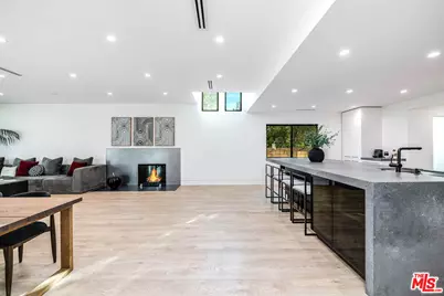 17150 Vintage St, Northridge, CA 91325 - Photo 13