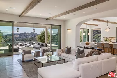 11951 Pinnacle Pl, Beverly Hills, CA 90210 - Photo 13