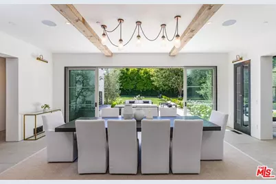 11951 Pinnacle Pl, Beverly Hills, CA 90210 - Photo 11
