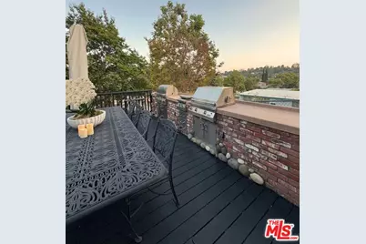 6155 Poppy Peak Dr, Los Angeles, CA 90042 - Photo 15