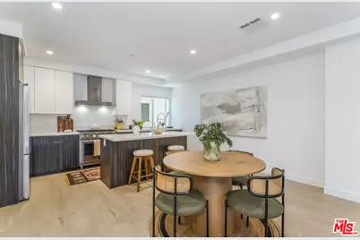 495 N St Andrews Pl, Los Angeles, CA 90004 - Photo 7