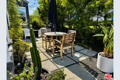 5956 W 85th Pl, Los Angeles, CA 90045 - Photo 21