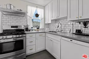 5956 W 85th Pl, Los Angeles, CA 90045 - Photo 15