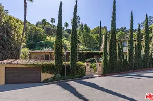 2601 Outpost Dr, Los Angeles, CA 90068 - Photo 1