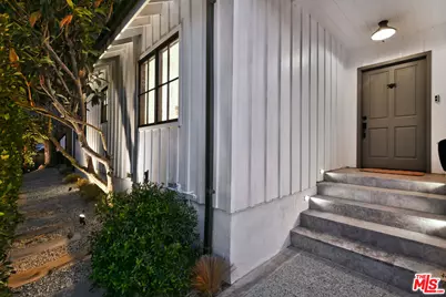 3721 Woodcliff Rd, Sherman Oaks, CA 91403 - Photo 3