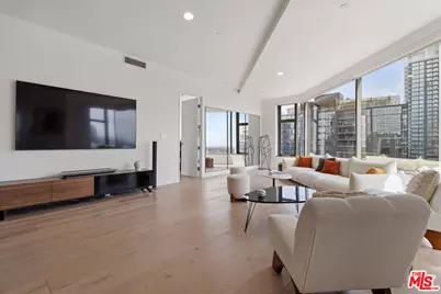 801 S Grand Ave #2211, Los Angeles, CA 90017 - Photo 5