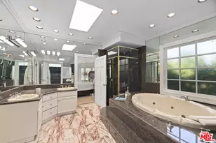 14330 Mulholland Dr, Los Angeles, CA 90077 - Photo 17