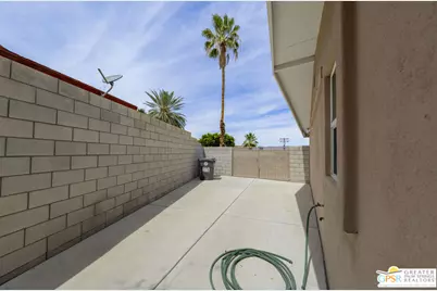 38365 Starlight Ln, Cathedral City, CA 92234 - Photo 19