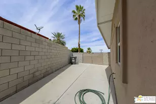 38365 Starlight Ln, Cathedral City, CA 92234 - Photo 19
