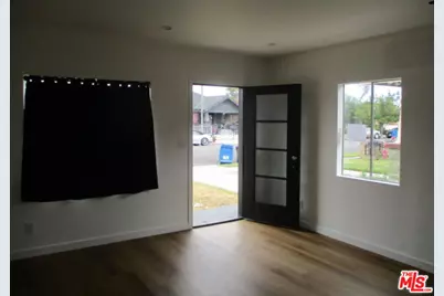 3625 4th Ave, Los Angeles, CA 90018 - Photo 15