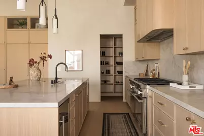 2137 Ashland Ave, Santa Monica, CA 90405 - Photo 35