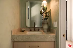2137 Ashland Ave, Santa Monica, CA 90405 - Photo 13
