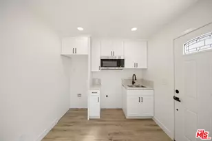 6714 Jellico Ave, Van Nuys, CA 91406 - Photo 17