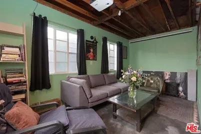479 Isabel St, Los Angeles, CA 90065 - Photo 17