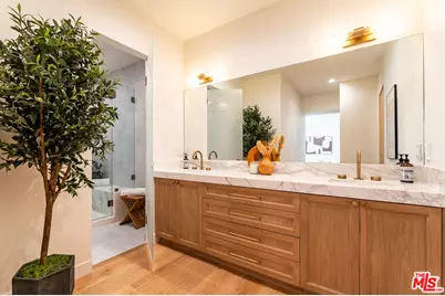 2324 S Beverly Glen Blvd #206, Los Angeles, CA 90064 - Photo 11